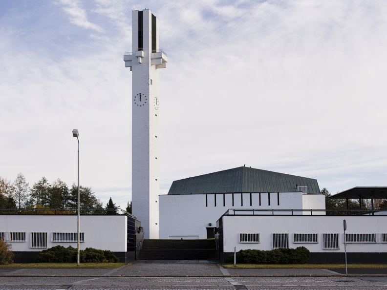 Lakeuden Risti ja seurakuntakeskus